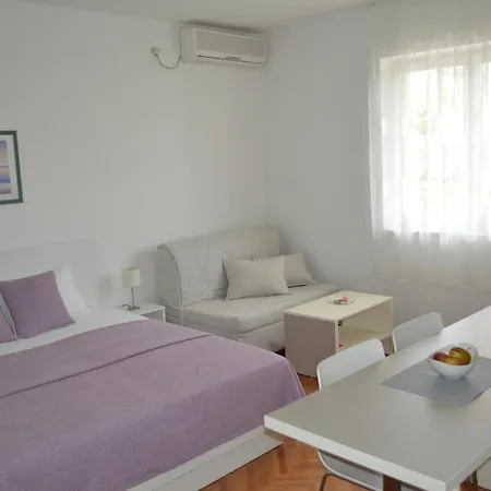 Apartman Kata - Modern & Close To The Beach *