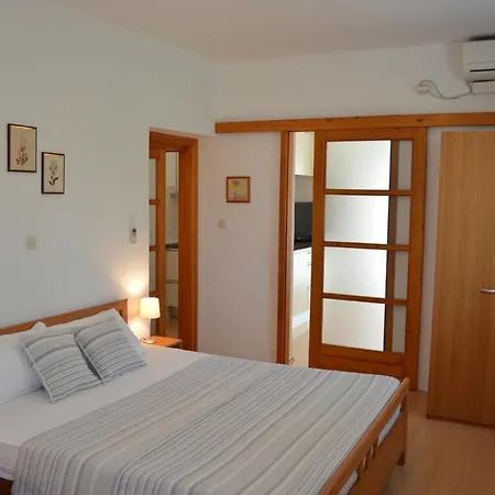 Apartman Kata - Modern & Close To The Beach